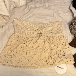 SHEIN Women's Beige Lace Strapless Top